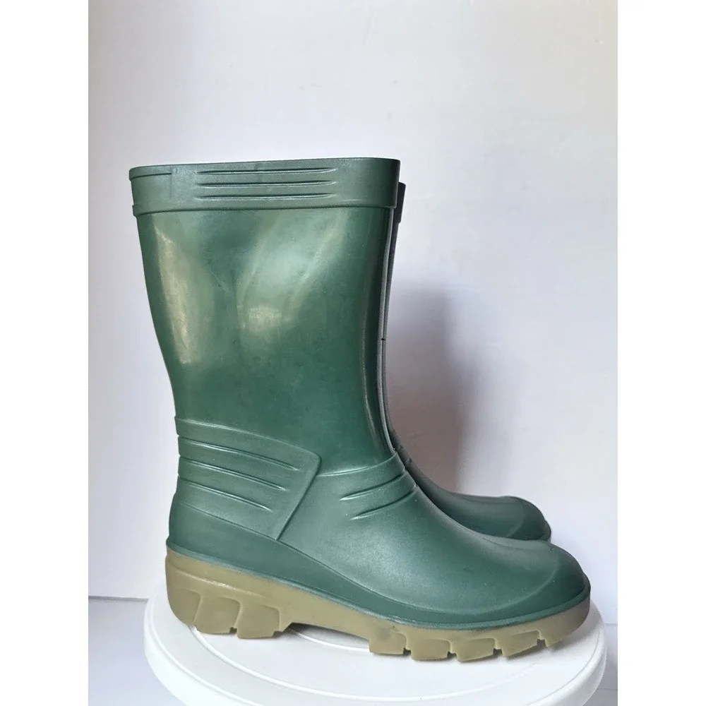 CLARKS Boots Youth 3 Green Waterproof Pull-On Track Soles Made In England